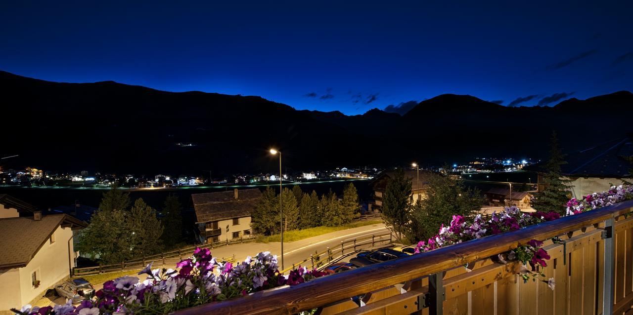Hotel Duc De Rohan Ливиньо Экстерьер фото