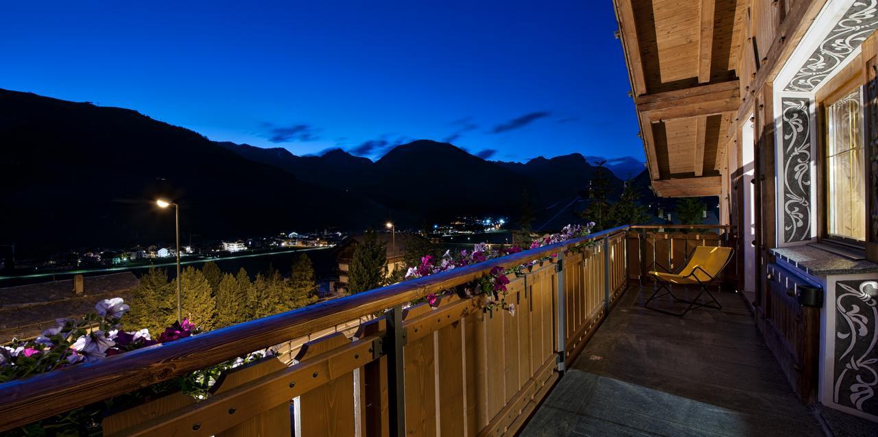 Hotel Duc De Rohan Ливиньо Экстерьер фото